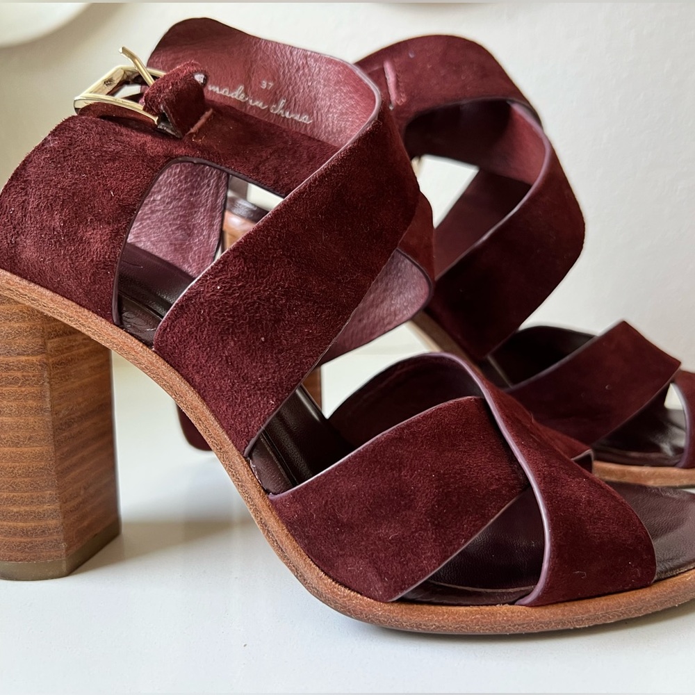 Joie heels